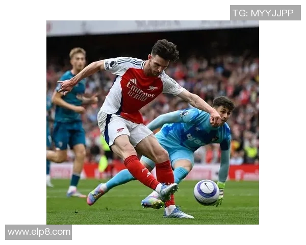 阿森纳惊险逆转本菲卡4-3神扑引发争议判罚全场沸腾